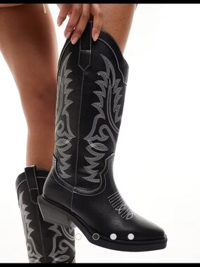Black Western-Style Boot with Silver Stitching - Women's
